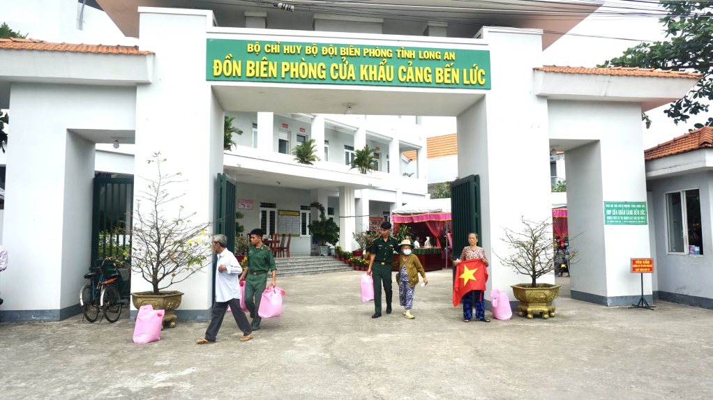 Giới thiệu